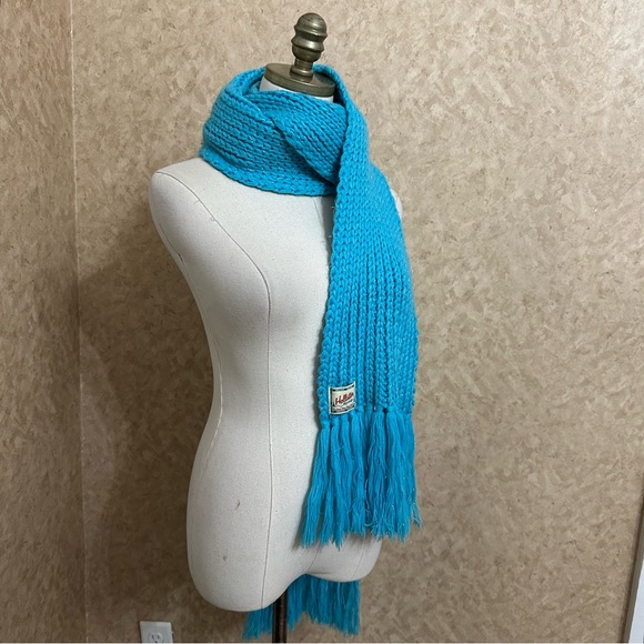 VTG Y2K 2000s Hollister Blue Silver Sparkle Chunky Knit Fringe Winter Scarf - Picture 3 of 9